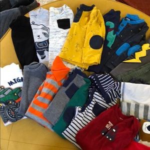 HUGE 18/18-24 month Fall/winter boys bundle!! 🍁